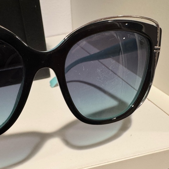 Tiffany & Co. Large Cat-Eye Sunglasses - Picture 7 of 7